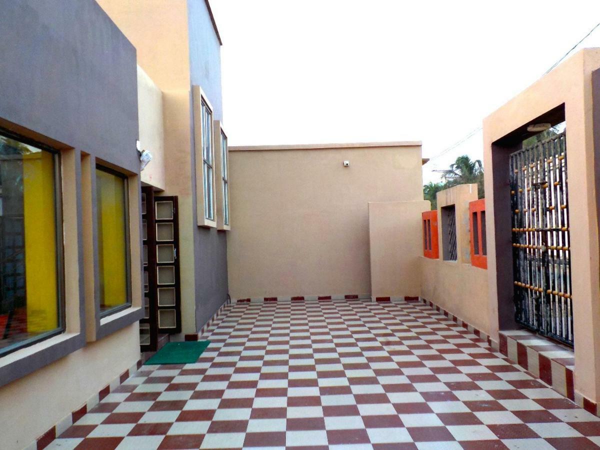 Goroomgo Laxmi Resort Puri Exterior foto